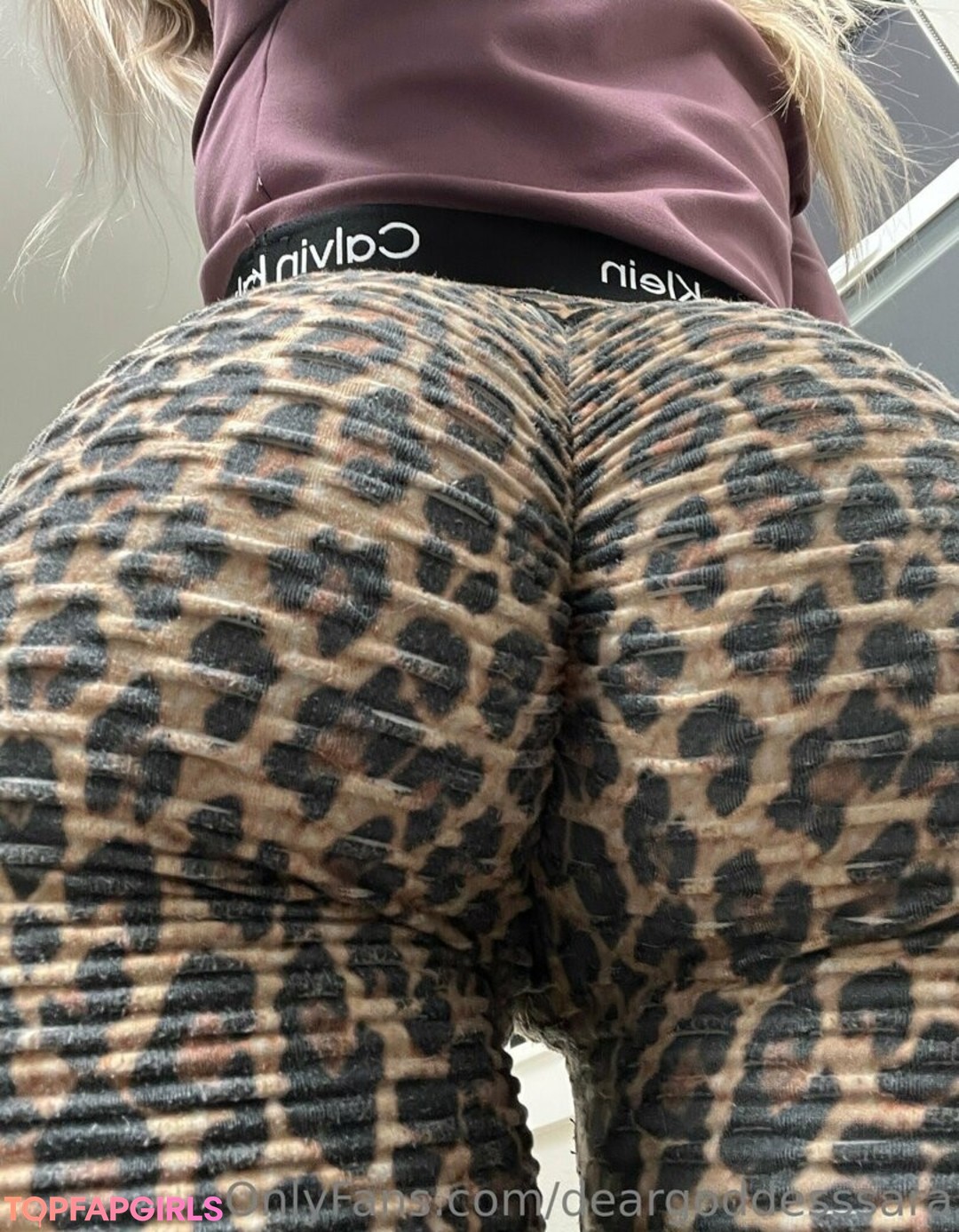 Foto desnuda filtrada de OnlyFans de Deargoddesssara #207 Foto desnuda filtrada de OnlyFans de Deargoddesssara #207