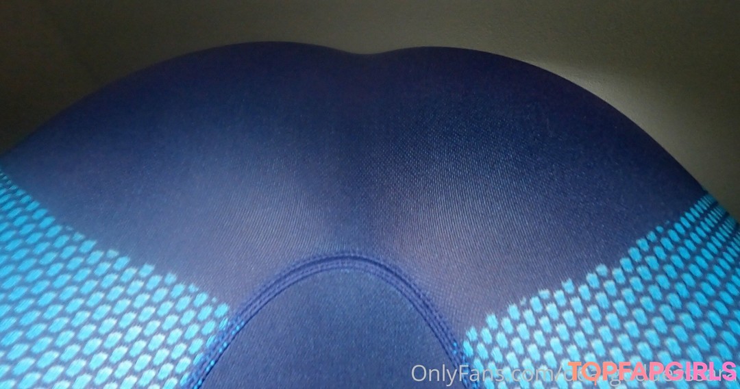 Foto desnuda filtrada de OnlyFans de Deargoddesssara #43 Foto desnuda filtrada de OnlyFans de Deargoddesssara #43