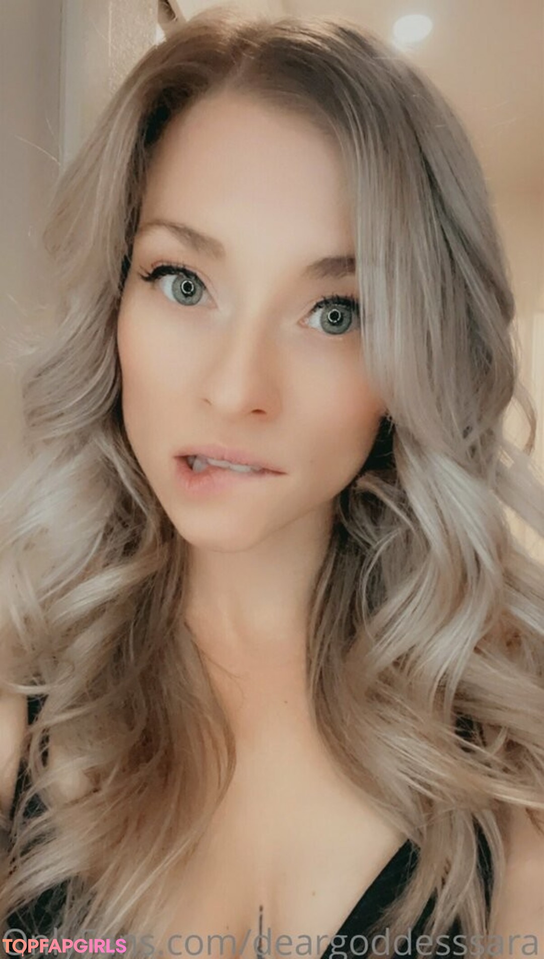 Foto desnuda filtrada de OnlyFans de Deargoddesssara #96 Foto desnuda filtrada de OnlyFans de Deargoddesssara #96