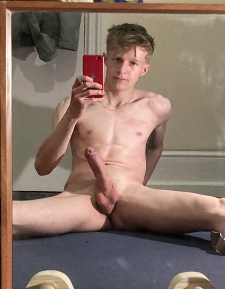 Foto desnuda filtrada de OnlyFans de Aidentwink