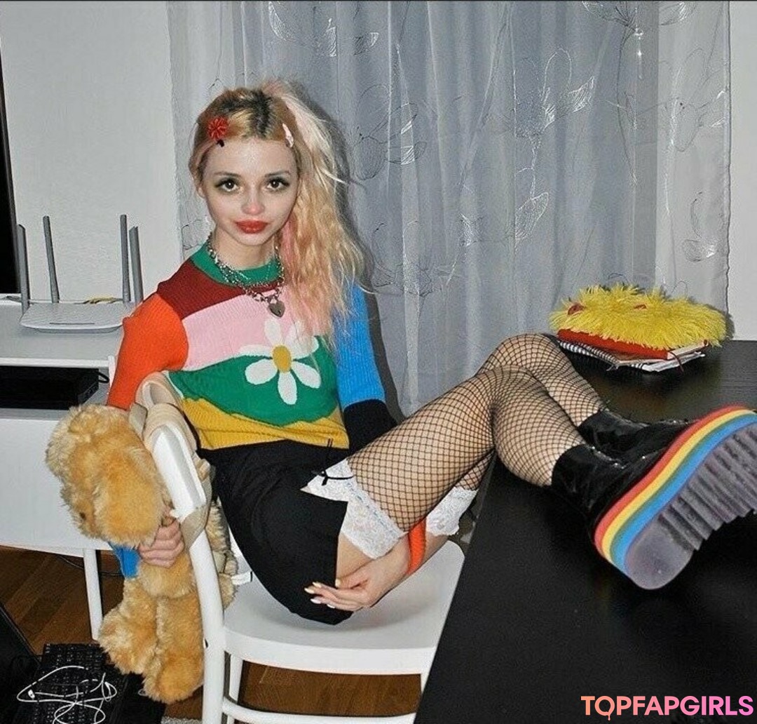 Foto desnuda filtrada de OnlyFans de Barbiefree #161 Foto desnuda filtrada de OnlyFans de Barbiefree #161