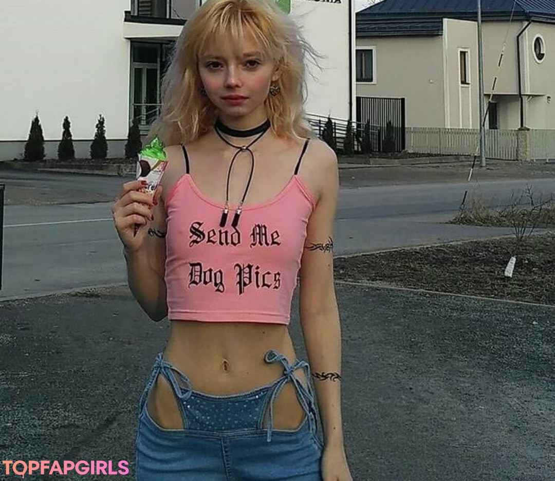 Foto desnuda filtrada de OnlyFans de Barbiefree #26 Foto desnuda filtrada de OnlyFans de Barbiefree #26