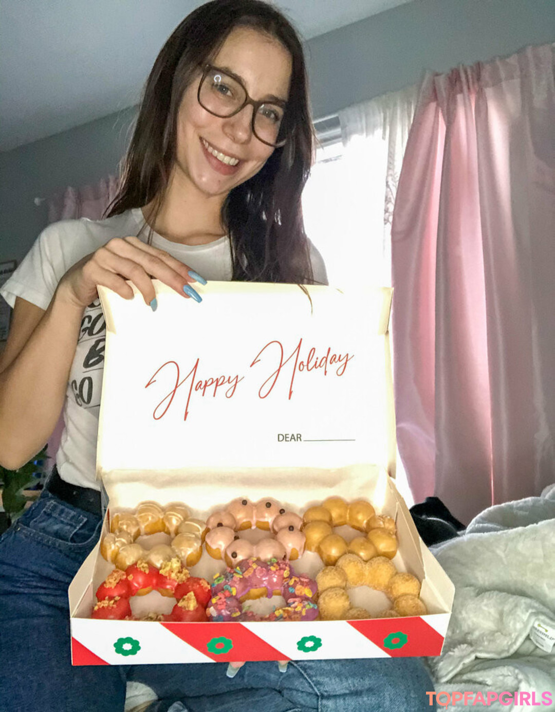 Foto desnuda filtrada de OnlyFans de Eatwithmars #353 Foto desnuda filtrada de OnlyFans de Eatwithmars #353