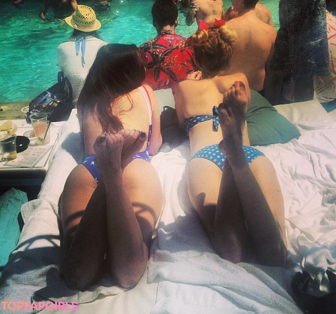 Foto desnuda filtrada de OnlyFans de Alessandra Torresani #27 Foto desnuda filtrada de OnlyFans de Alessandra Torresani #27