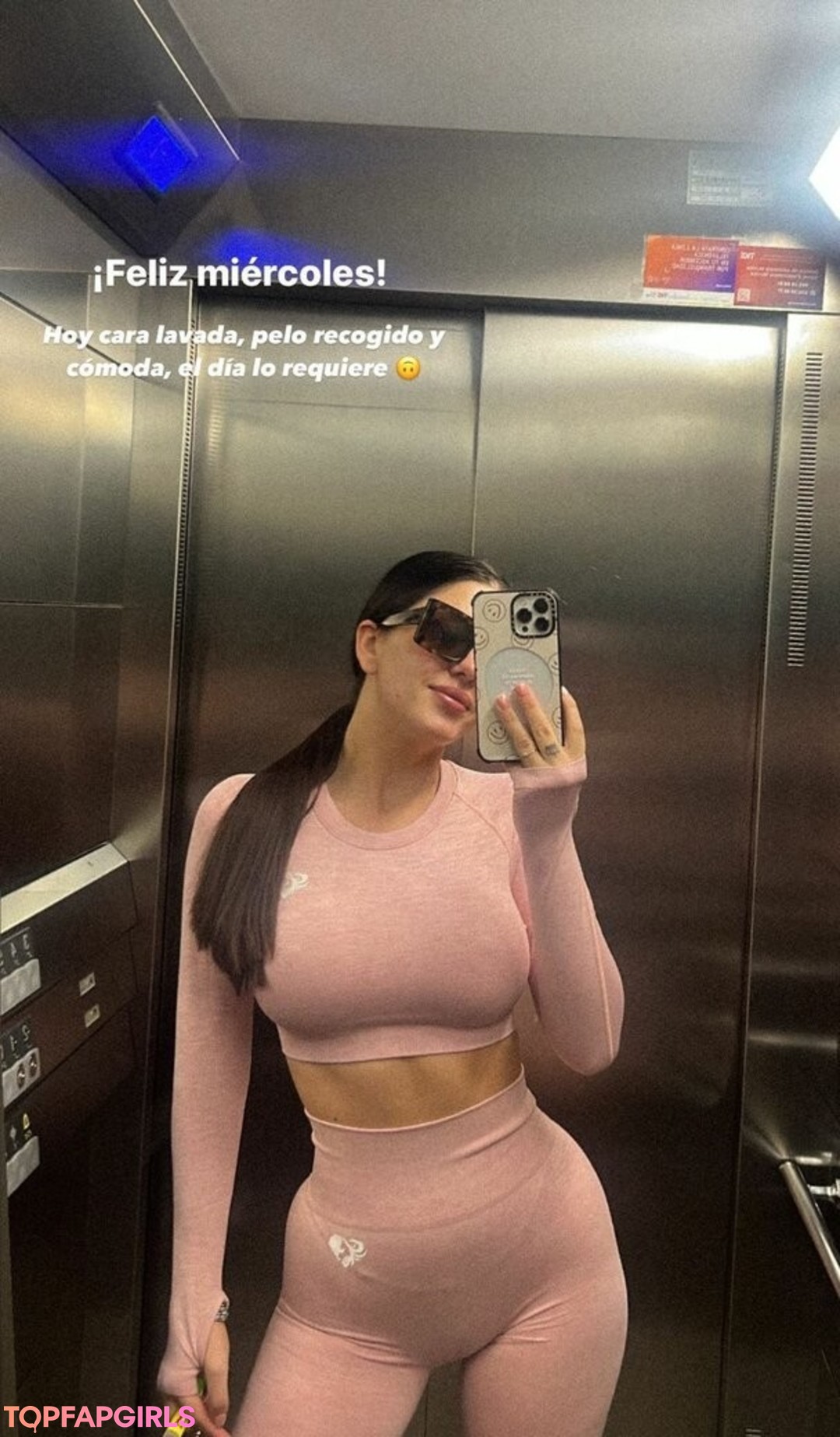 Foto desnuda filtrada de OnlyFans de Rosario Matew #136 Foto desnuda filtrada de OnlyFans de Rosario Matew #136