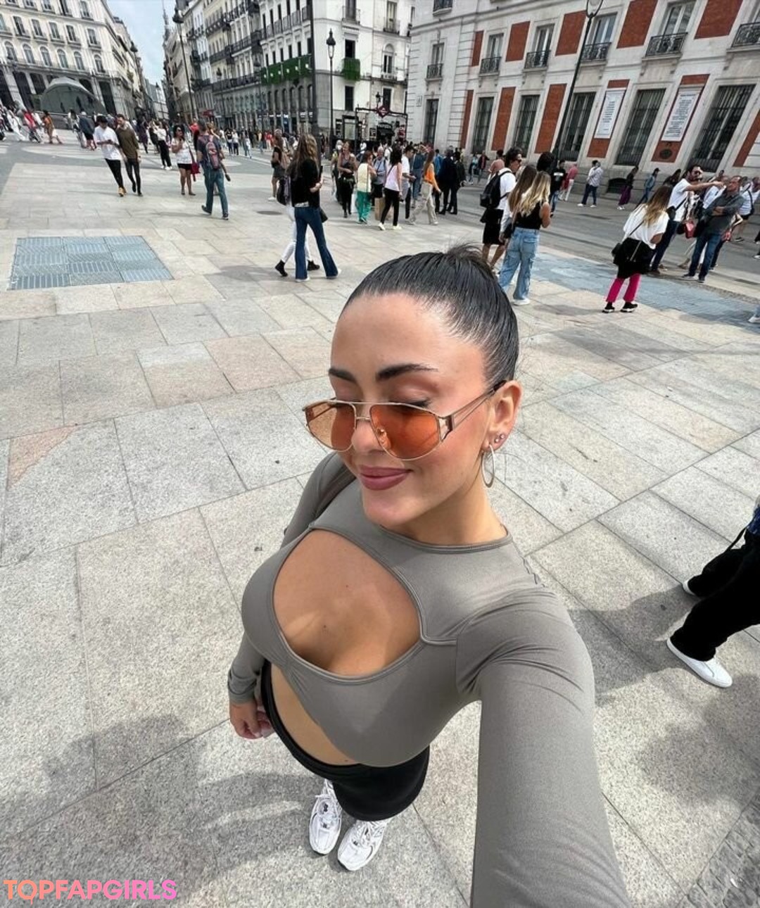 Foto desnuda filtrada de OnlyFans de Rosario Matew #406 Foto desnuda filtrada de OnlyFans de Rosario Matew #406