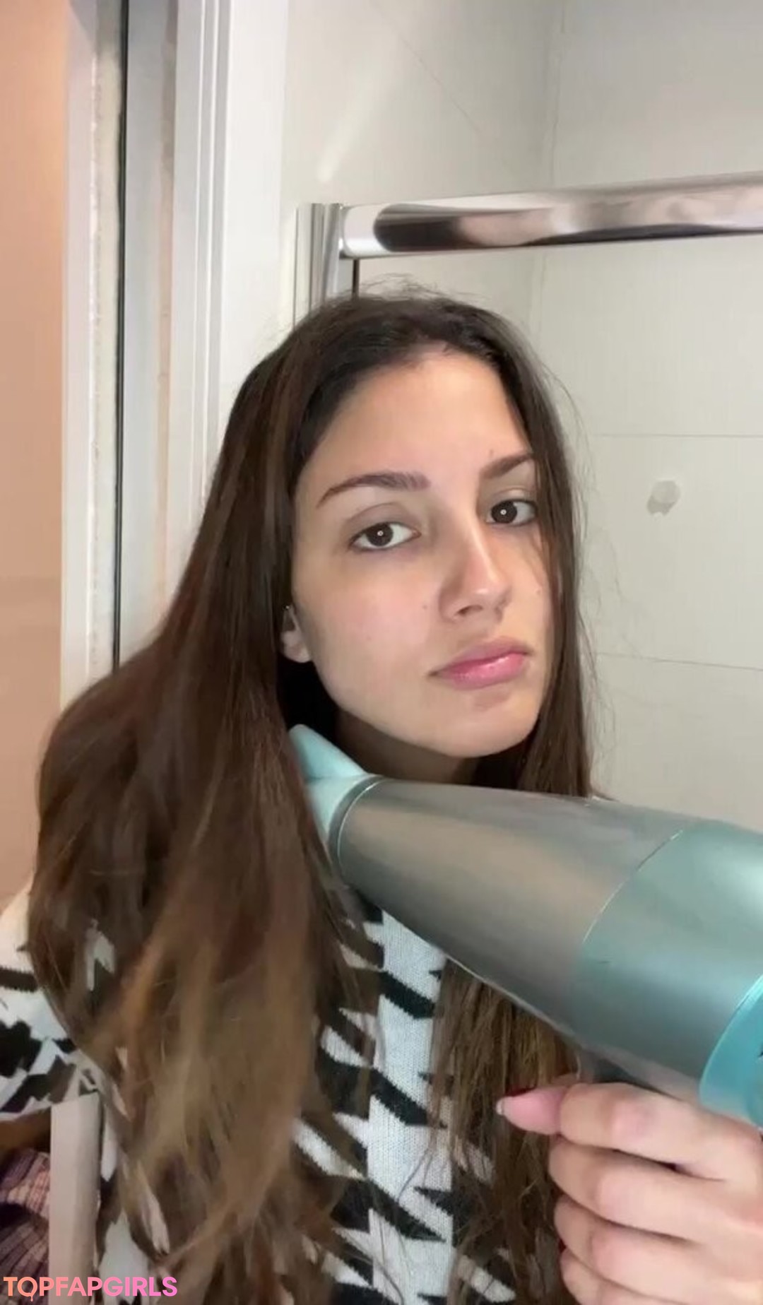 Foto desnuda filtrada de OnlyFans de Tania Medina #39 Foto desnuda filtrada de OnlyFans de Tania Medina #39