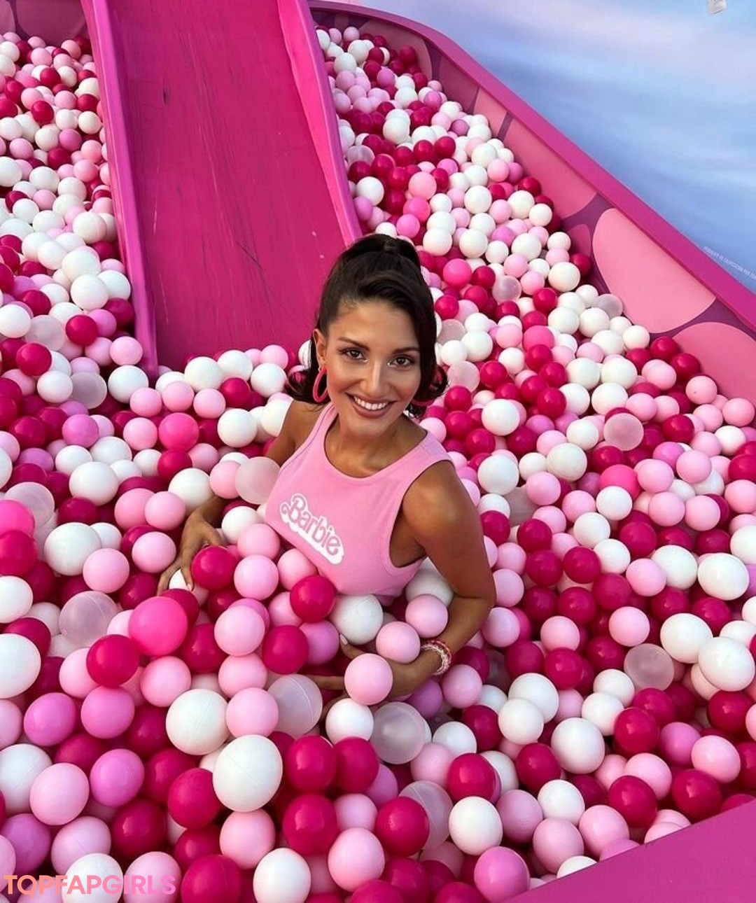 Foto desnuda filtrada de OnlyFans de Tania Medina #394 Foto desnuda filtrada de OnlyFans de Tania Medina #394