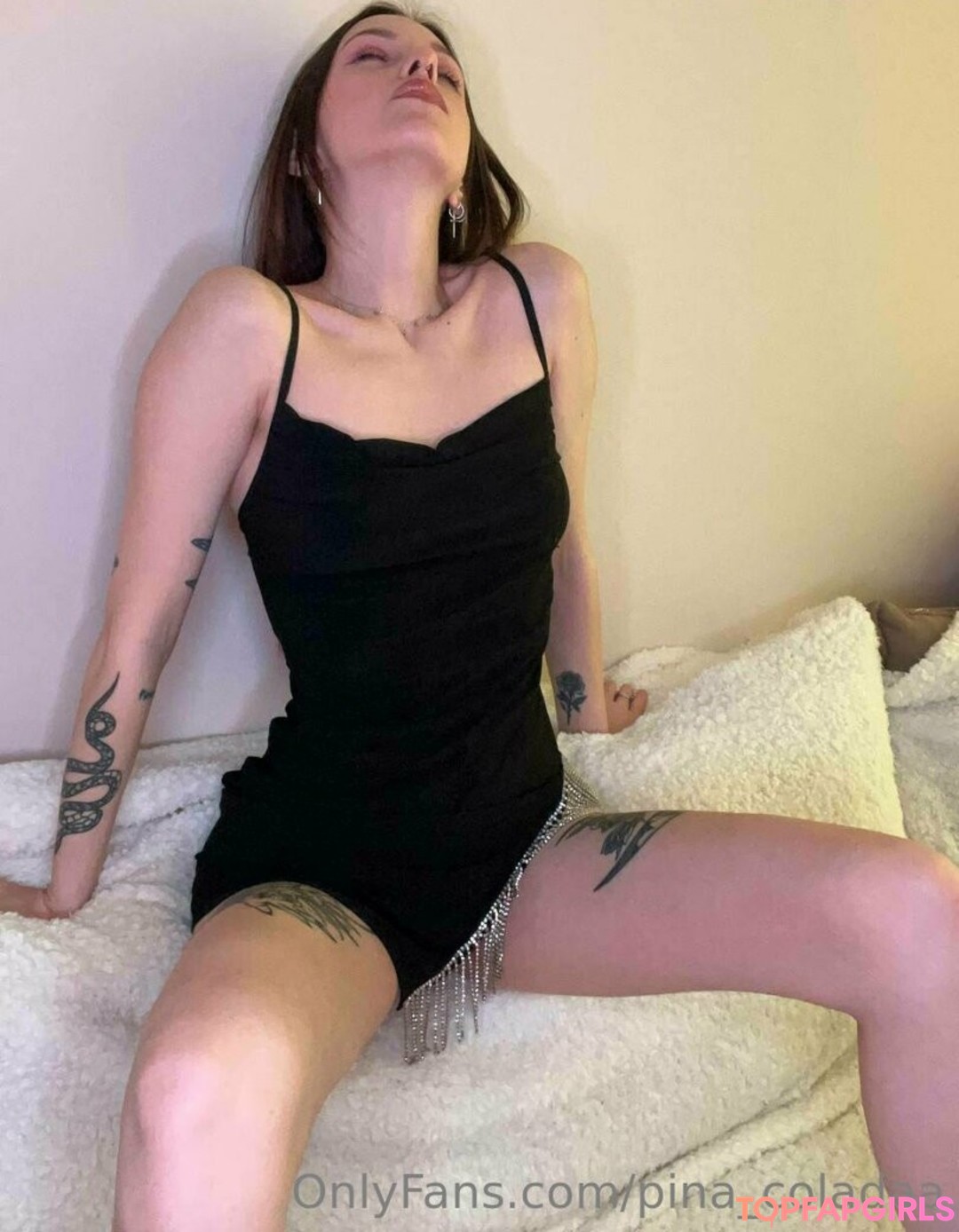 Foto desnuda filtrada de OnlyFans de Pinacoladaofficial #121 Foto desnuda filtrada de OnlyFans de Pinacoladaofficial #121