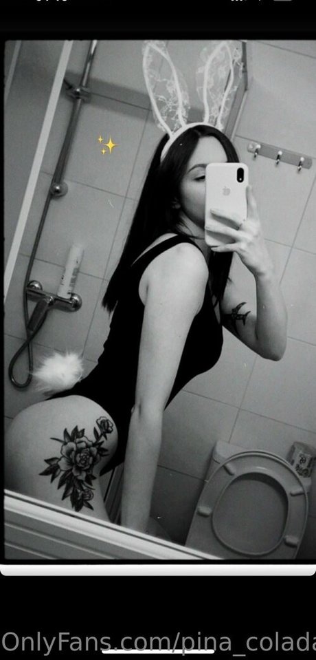 Pina_colada_official