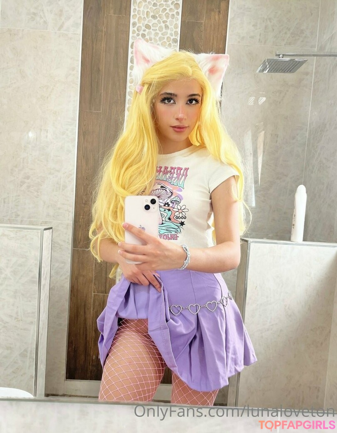 Foto desnuda filtrada de OnlyFans de Lunaloveton #143 Foto desnuda filtrada de OnlyFans de Lunaloveton #143