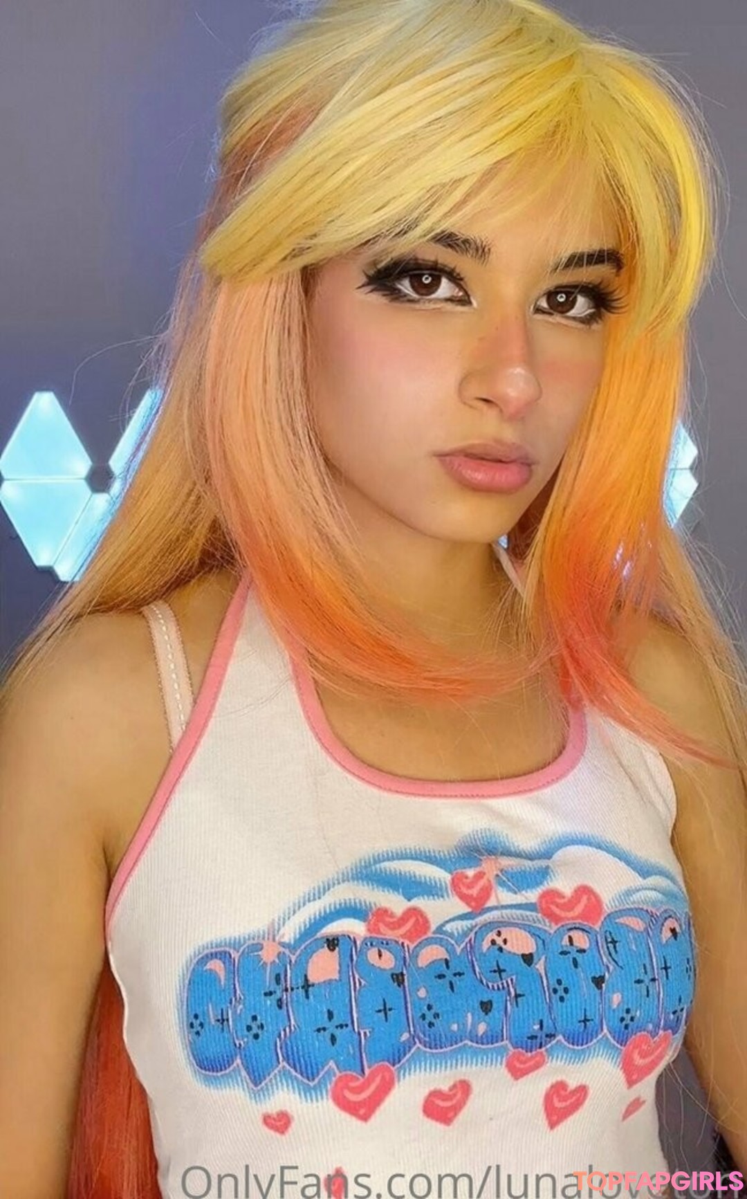 Foto desnuda filtrada de OnlyFans de Lunaloveton #171 Foto desnuda filtrada de OnlyFans de Lunaloveton #171