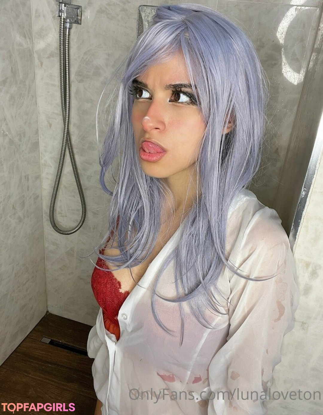 Foto desnuda filtrada de OnlyFans de Lunaloveton #200 Foto desnuda filtrada de OnlyFans de Lunaloveton #200