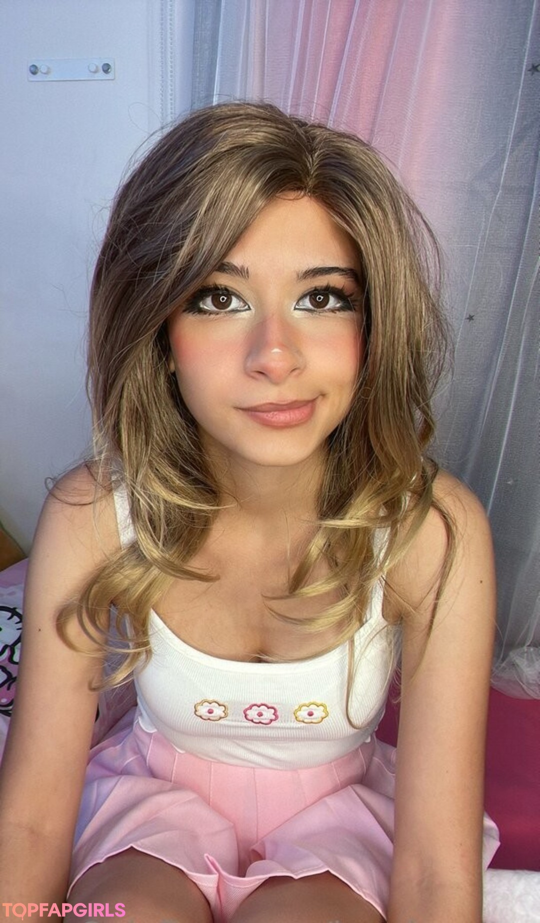 Foto desnuda filtrada de OnlyFans de Lunaloveton #261 Foto desnuda filtrada de OnlyFans de Lunaloveton #261