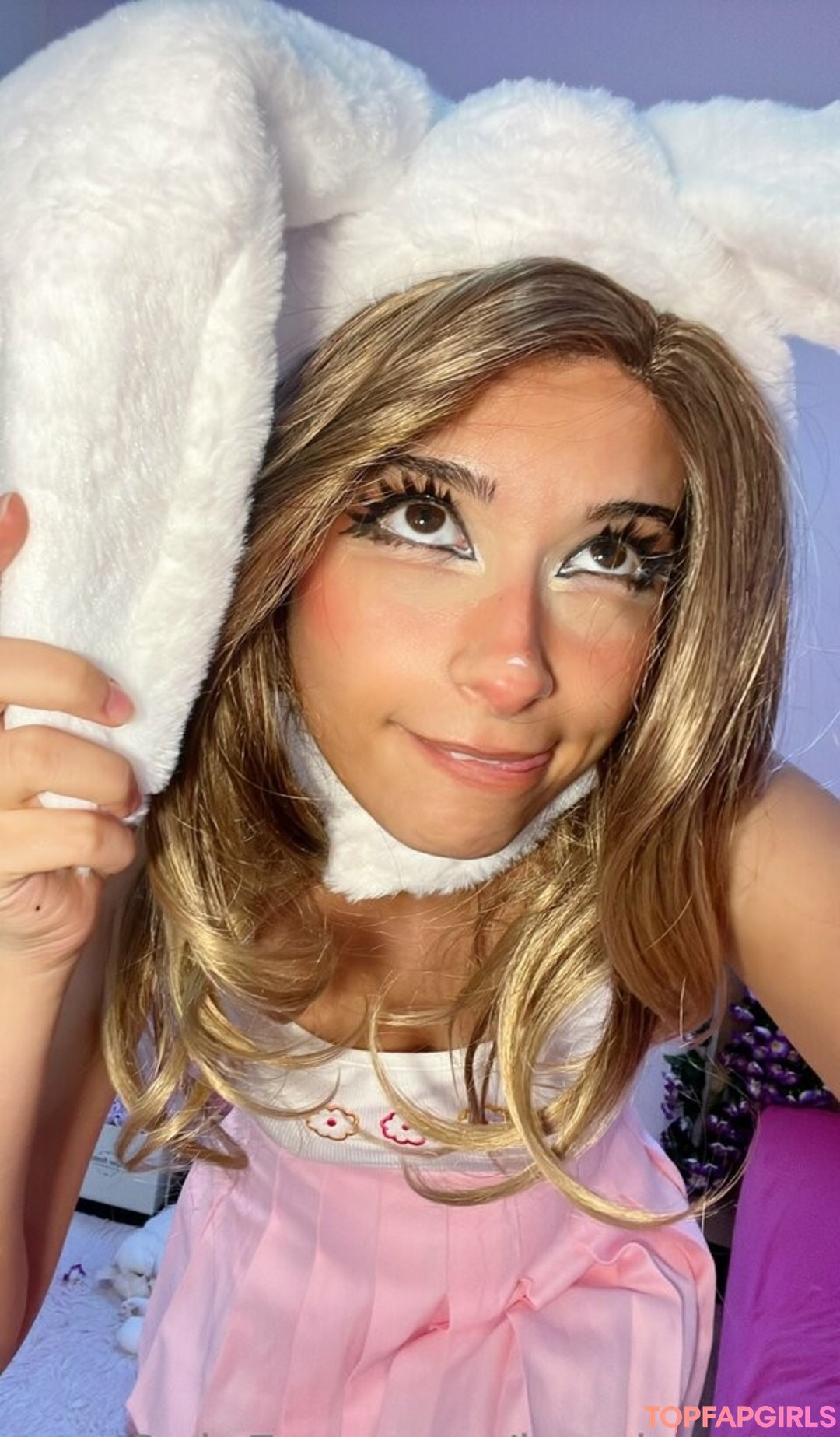 Foto desnuda filtrada de OnlyFans de Lunaloveton #274 Foto desnuda filtrada de OnlyFans de Lunaloveton #274