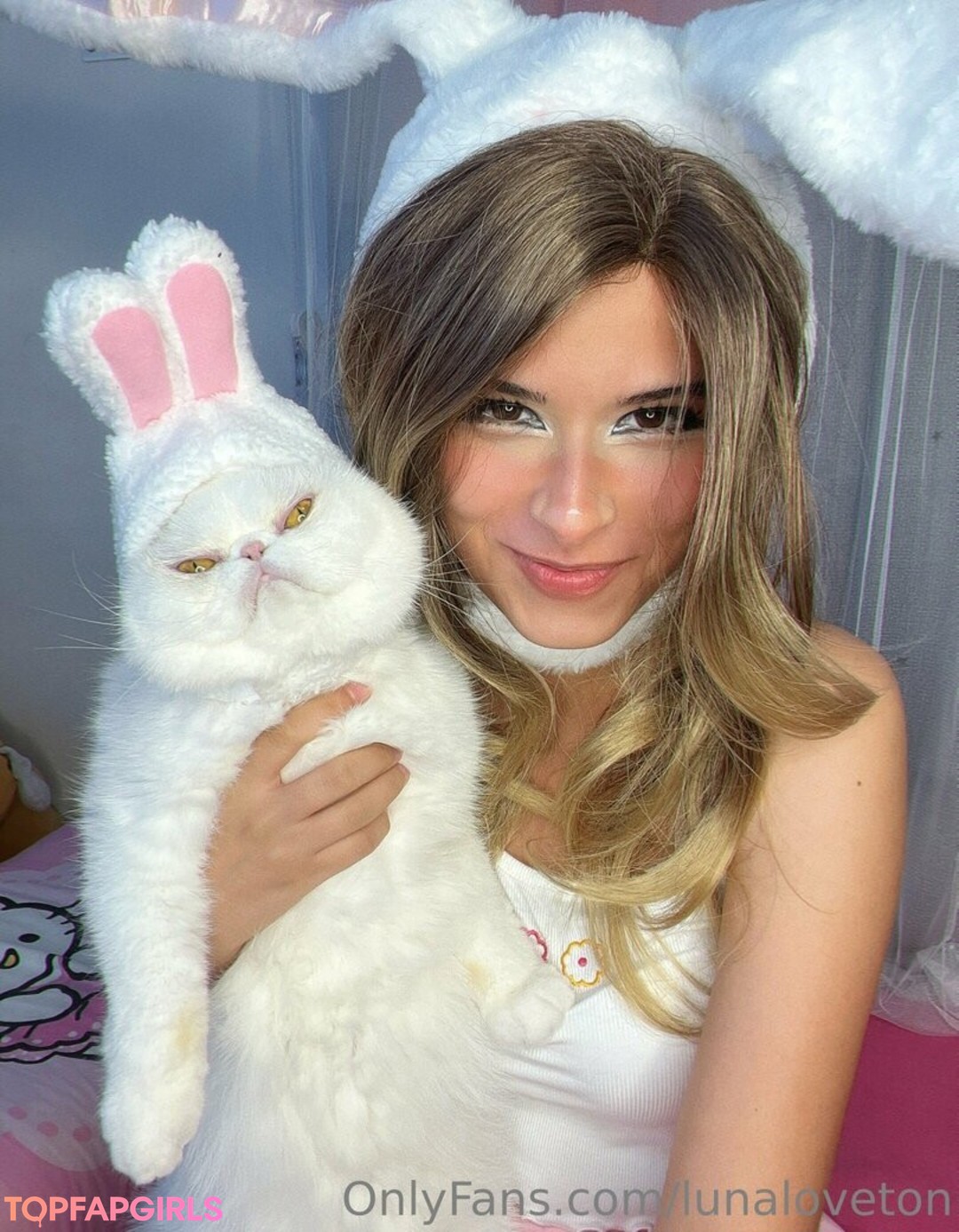 Foto desnuda filtrada de OnlyFans de Lunaloveton #325 Foto desnuda filtrada de OnlyFans de Lunaloveton #325