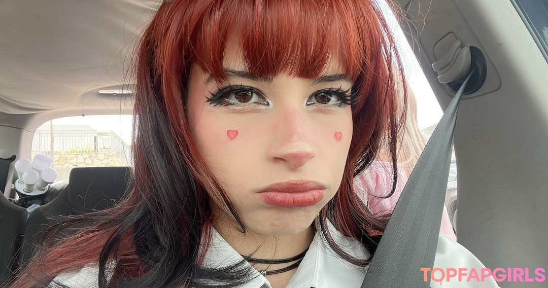 Foto desnuda filtrada de OnlyFans de Lunaloveton #666 Foto desnuda filtrada de OnlyFans de Lunaloveton #666