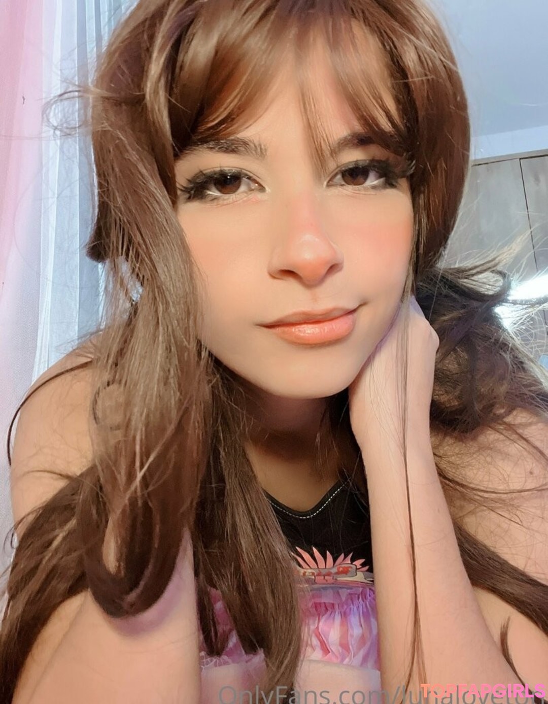 Foto desnuda filtrada de OnlyFans de Lunaloveton #71 Foto desnuda filtrada de OnlyFans de Lunaloveton #71