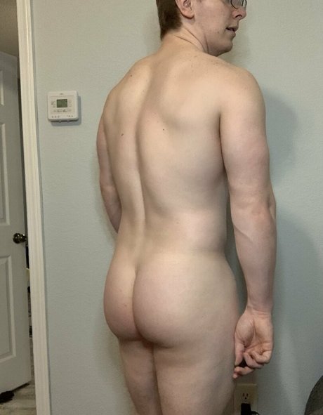 Foto desnuda filtrada de OnlyFans de Jst874
