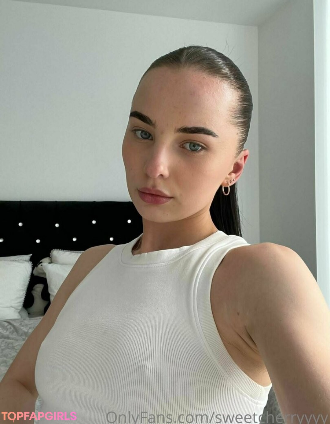 Foto desnuda filtrada de OnlyFans de Sweetcherryyyy #25 Foto desnuda filtrada de OnlyFans de Sweetcherryyyy #25