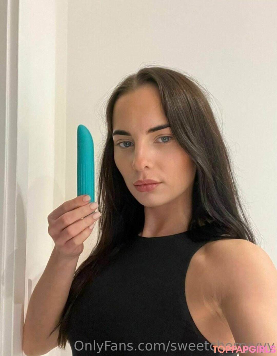 Foto desnuda filtrada de OnlyFans de Sweetcherryyyy #46 Foto desnuda filtrada de OnlyFans de Sweetcherryyyy #46
