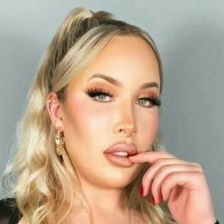 Foto desnuda filtrada de OnlyFans de Naomi4freeclosed