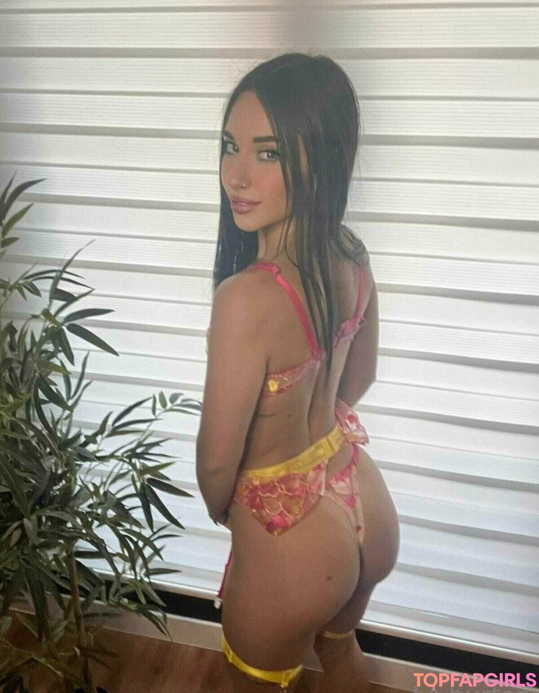 Foto desnuda filtrada de OnlyFans de Jesicaburton #20 Foto desnuda filtrada de OnlyFans de Jesicaburton #20