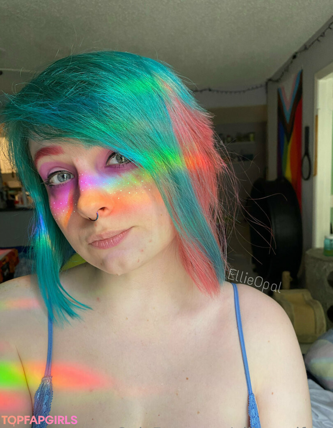Foto desnuda filtrada de OnlyFans de Ellieopalfree #115 Foto desnuda filtrada de OnlyFans de Ellieopalfree #115