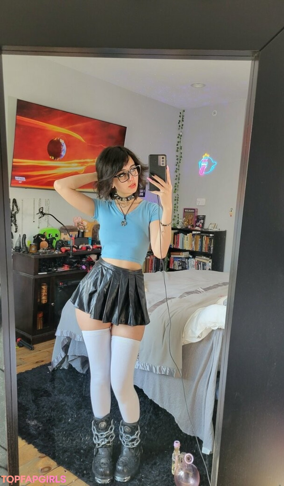 Foto desnuda filtrada de OnlyFans de Emostonergorl #284 Foto desnuda filtrada de OnlyFans de Emostonergorl #284
