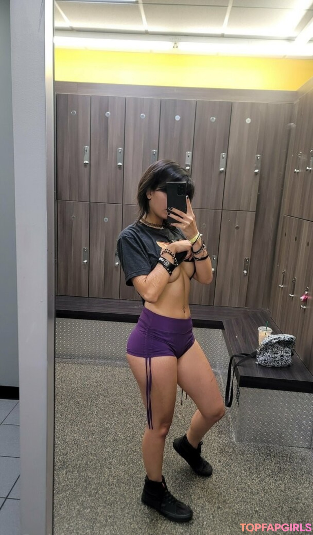 Foto desnuda filtrada de OnlyFans de Emostonergorl #443 Foto desnuda filtrada de OnlyFans de Emostonergorl #443