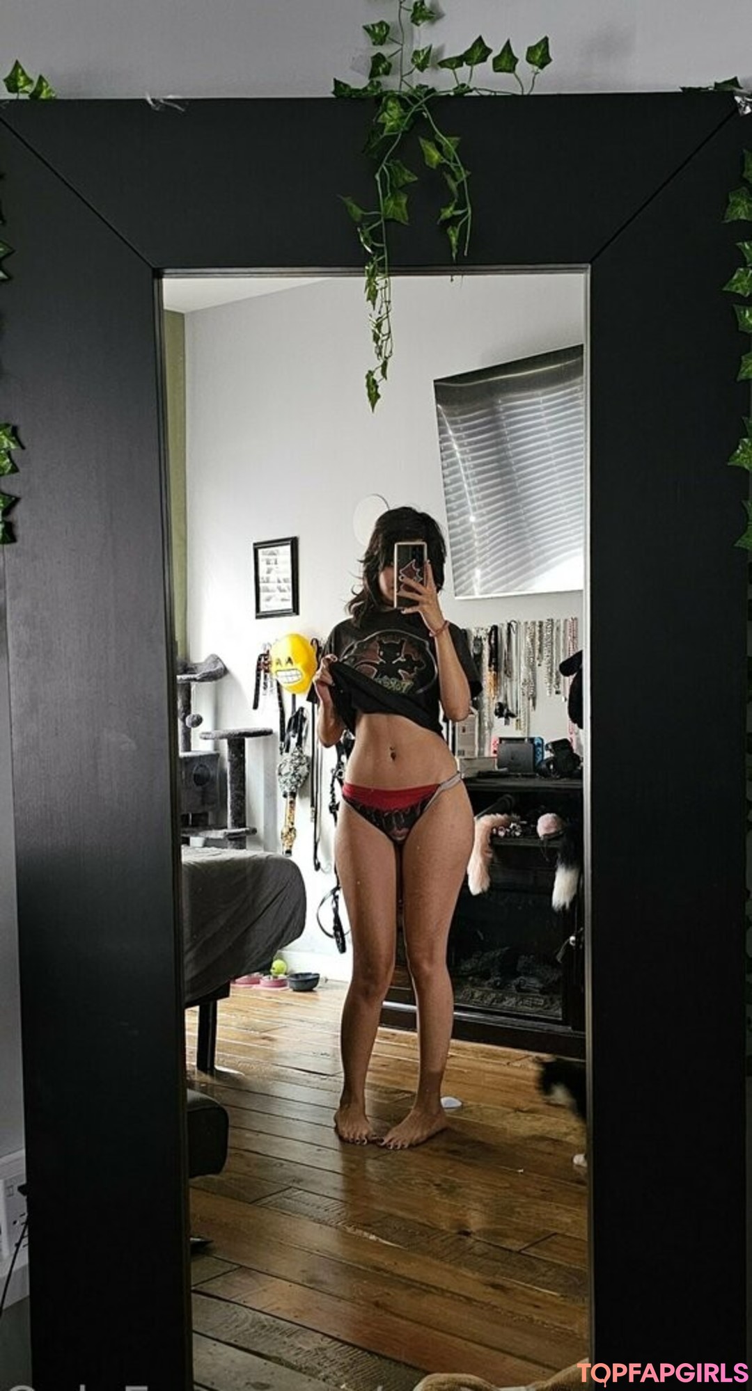 Foto desnuda filtrada de OnlyFans de Emostonergorl #516 Foto desnuda filtrada de OnlyFans de Emostonergorl #516