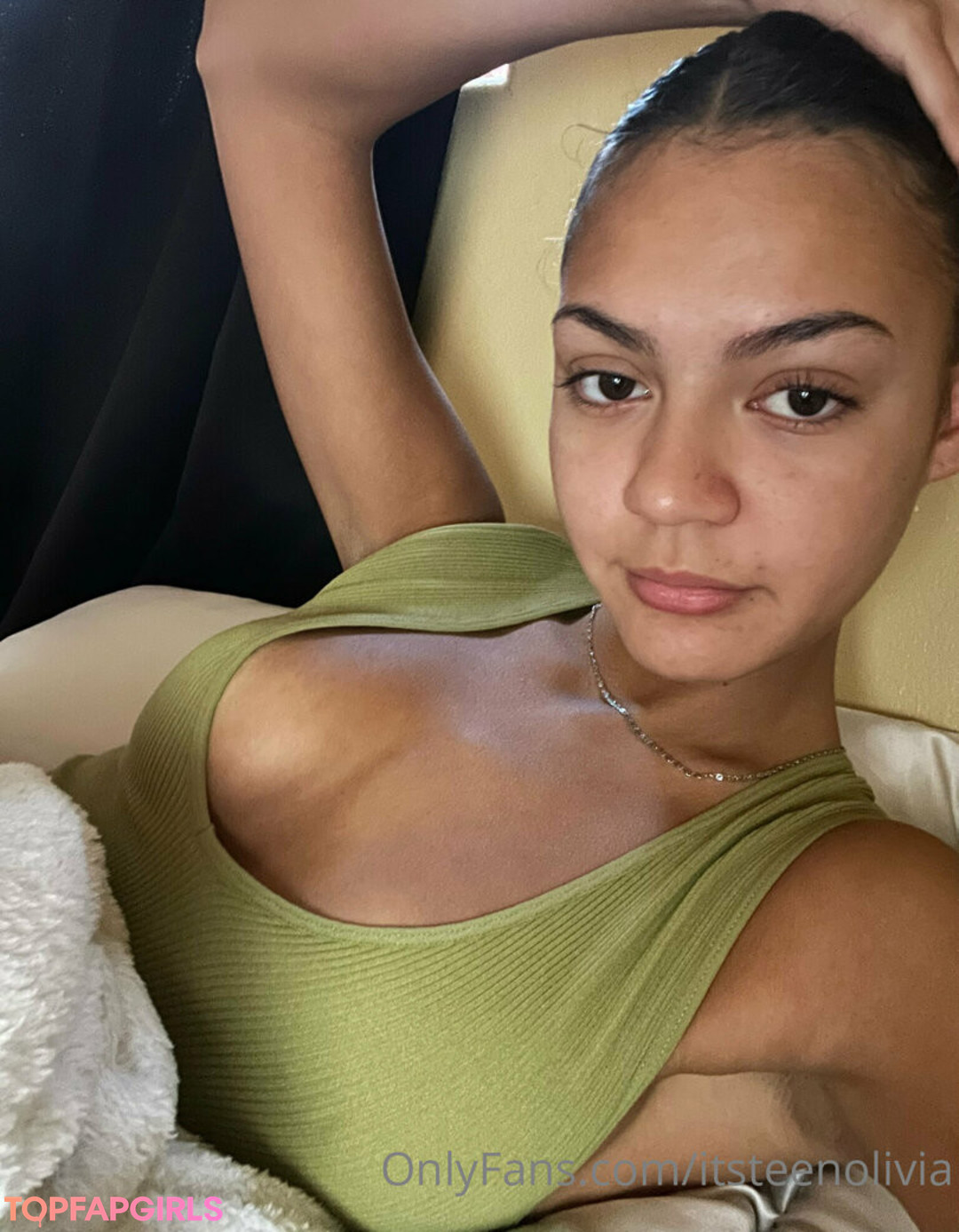 Foto desnuda filtrada de OnlyFans de Topcheerleader18 #152 Foto desnuda filtrada de OnlyFans de Topcheerleader18 #152