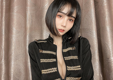 Valentine8_official