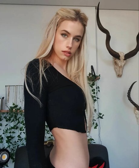 Foto desnuda filtrada de OnlyFans de Rachel Kay
