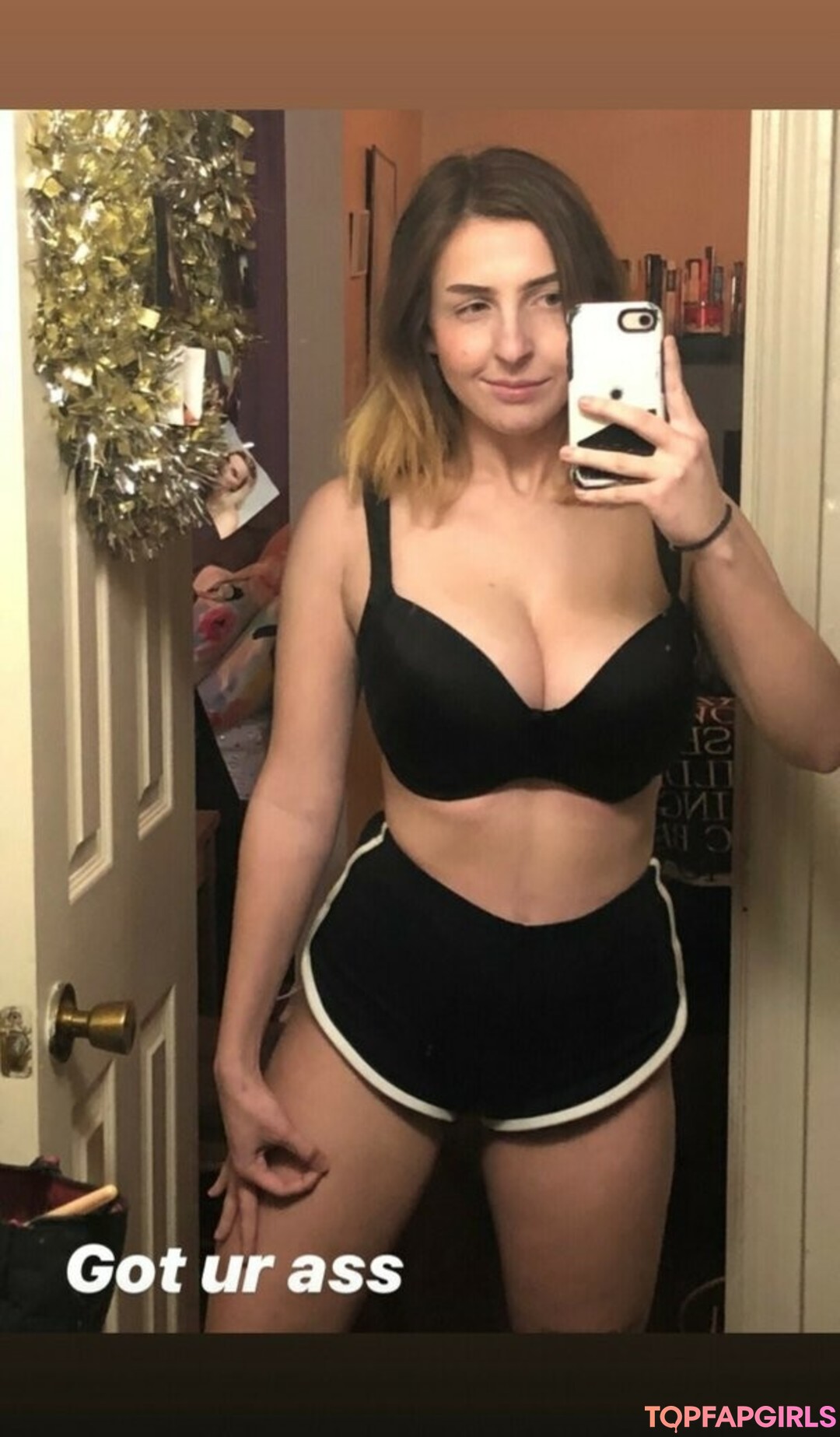 Foto desnuda filtrada de OnlyFans de Megan Bitchell #182 Foto desnuda filtrada de OnlyFans de Megan Bitchell #182