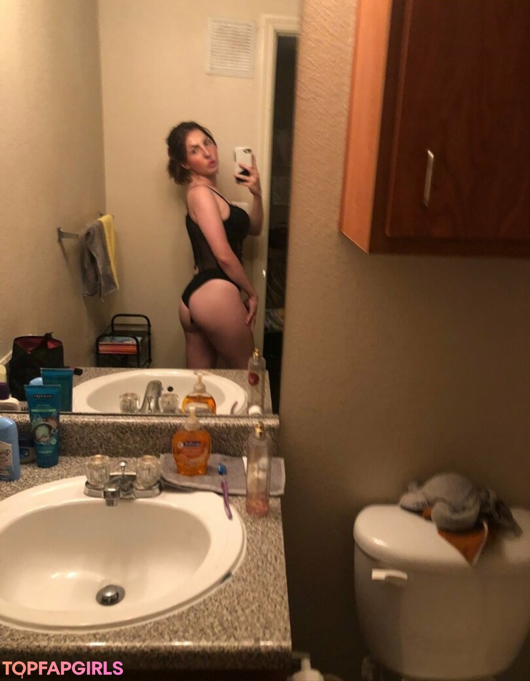 Foto desnuda filtrada de OnlyFans de Megan Bitchell #511 Foto desnuda filtrada de OnlyFans de Megan Bitchell #511