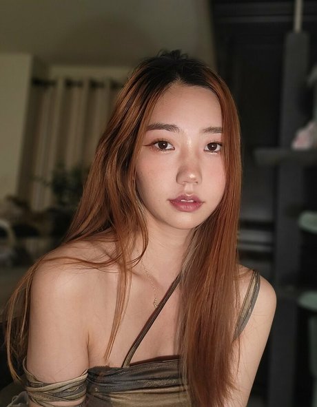 Foto desnuda filtrada de OnlyFans de Tsarful