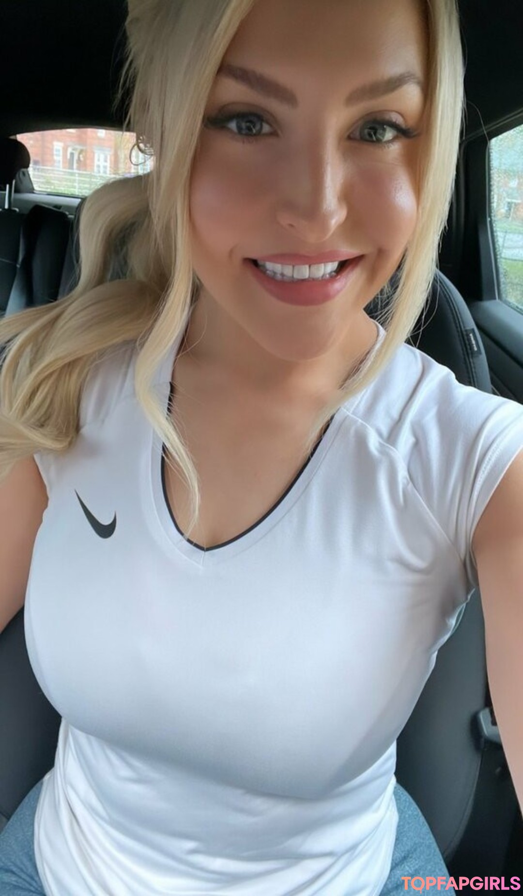 Foto desnuda filtrada de OnlyFans de Emma Jones #146 Foto desnuda filtrada de OnlyFans de Emma Jones #146