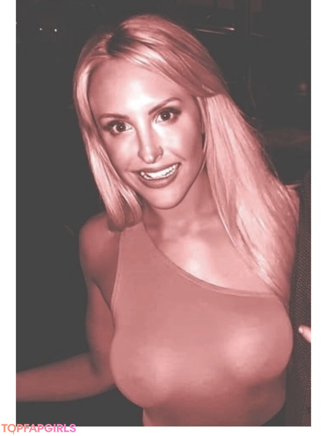 Foto desnuda filtrada de OnlyFans de Emma Jones #64 Foto desnuda filtrada de OnlyFans de Emma Jones #64