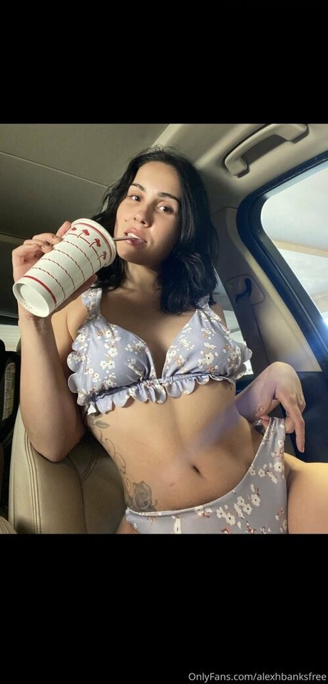 Foto desnuda filtrada de OnlyFans de Alliehbfree