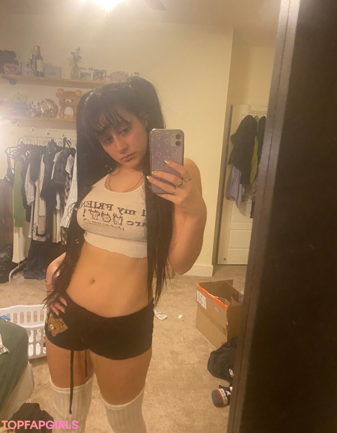 Foto desnuda filtrada de OnlyFans de Oatmilkmommy #137 Foto desnuda filtrada de OnlyFans de Oatmilkmommy #137