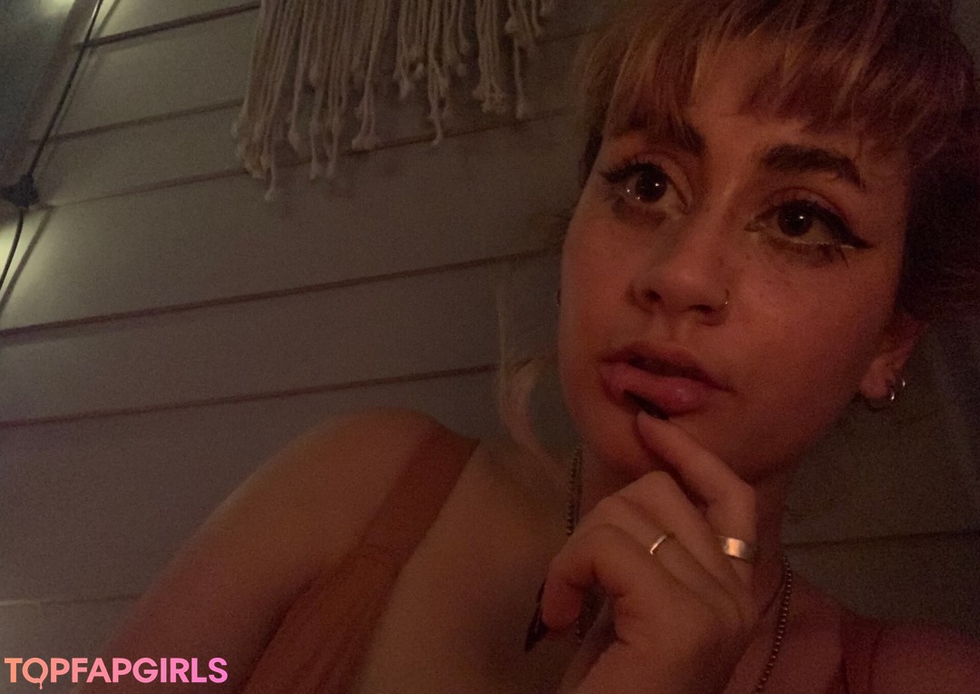 Foto desnuda filtrada de OnlyFans de Oatmilkmommy #26 Foto desnuda filtrada de OnlyFans de Oatmilkmommy #26