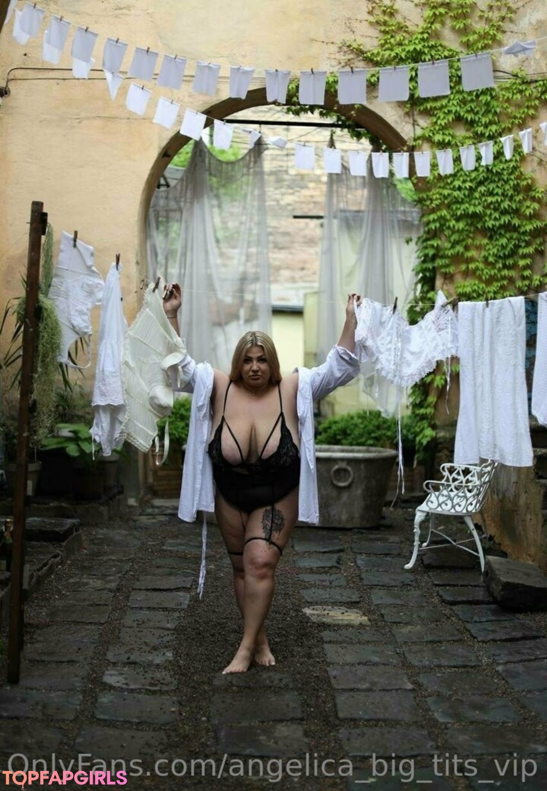 Foto desnuda filtrada de OnlyFans de Angelicabigtitsvip #33 Foto desnuda filtrada de OnlyFans de Angelicabigtitsvip #33