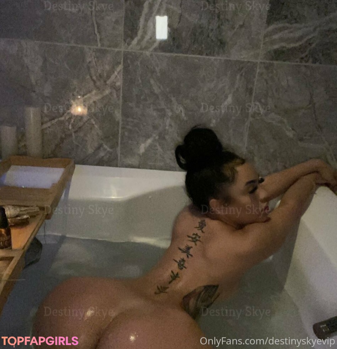 Foto desnuda filtrada de OnlyFans de Destinyskyevip #60 Foto desnuda filtrada de OnlyFans de Destinyskyevip #60