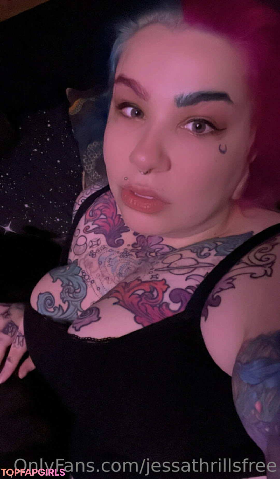 Foto desnuda filtrada de OnlyFans de Jessathrillsfree #20 Foto desnuda filtrada de OnlyFans de Jessathrillsfree #20