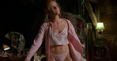 Foto desnuda filtrada de OnlyFans de Lea Thompson