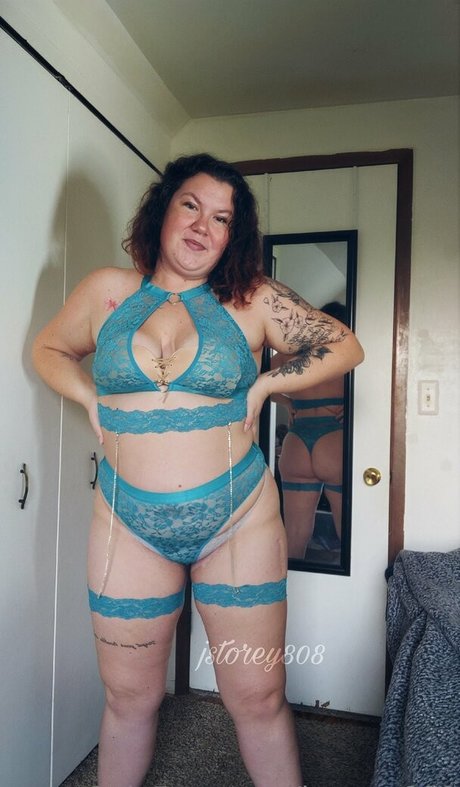 Foto desnuda filtrada de OnlyFans de Jstorey808
