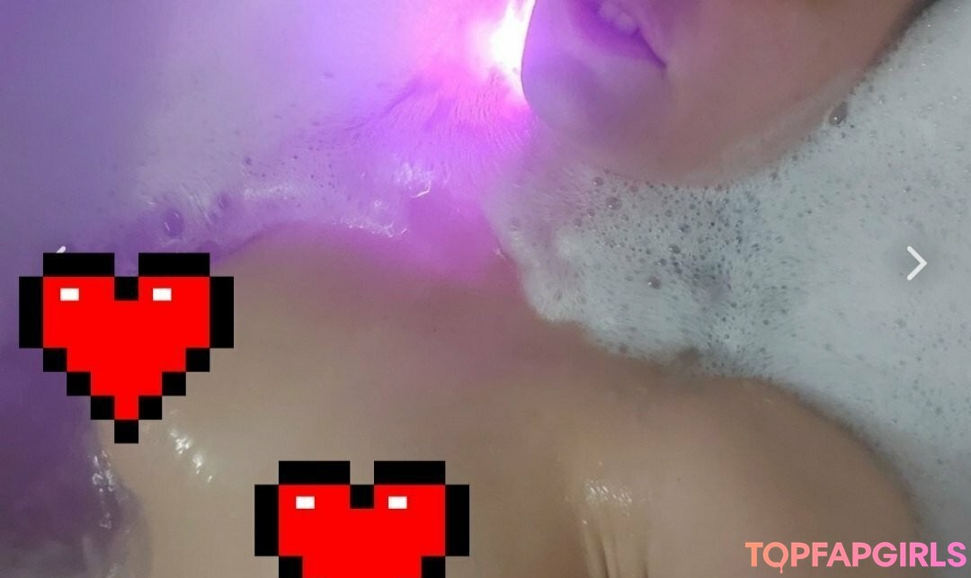 Foto desnuda filtrada de OnlyFans de Bonbonpinups #89 Foto desnuda filtrada de OnlyFans de Bonbonpinups #89