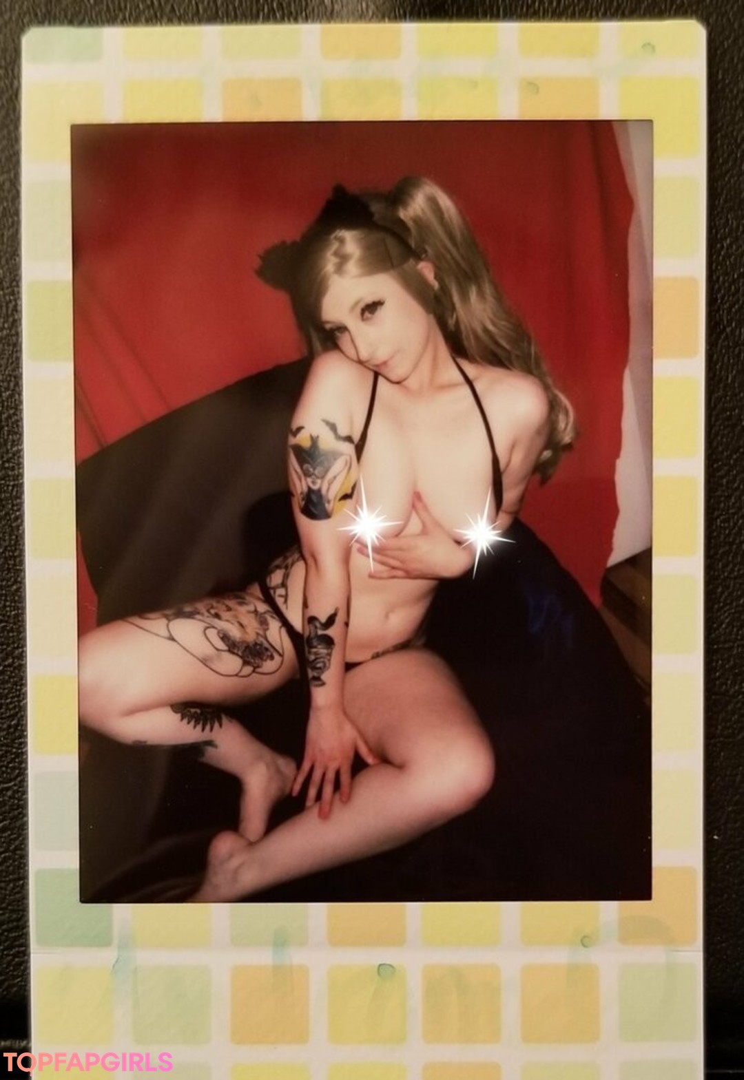 Foto desnuda filtrada de OnlyFans de Andromedanekoclub #16 Foto desnuda filtrada de OnlyFans de Andromedanekoclub #16