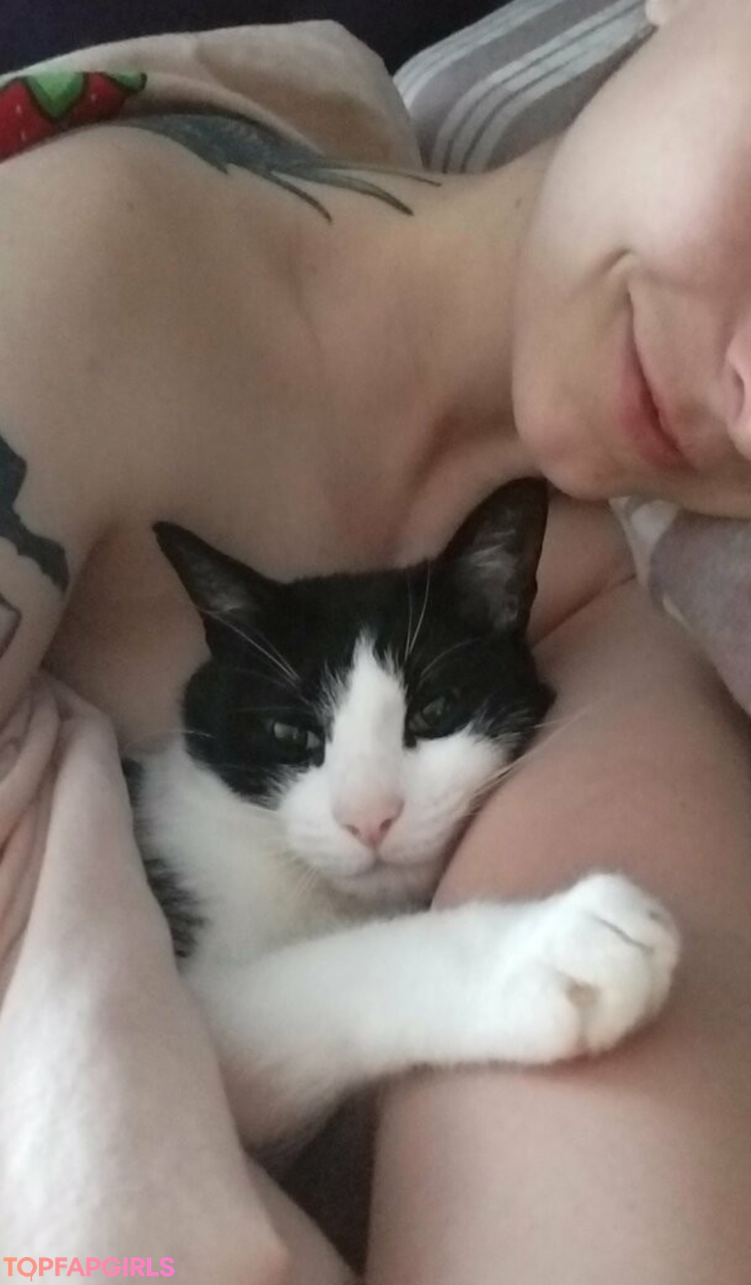 Foto desnuda filtrada de OnlyFans de Andromedanekoclub #46 Foto desnuda filtrada de OnlyFans de Andromedanekoclub #46